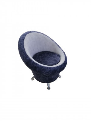 Кресло - пуф на ножках